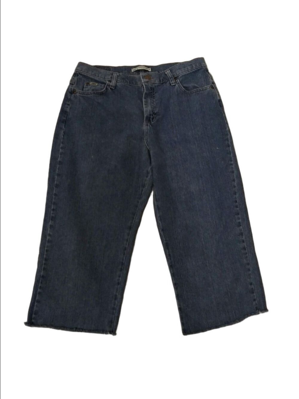 𝅺Lee Relax Blue Medium Wash Five Pocket High Rise Straight Leg Capris Jean